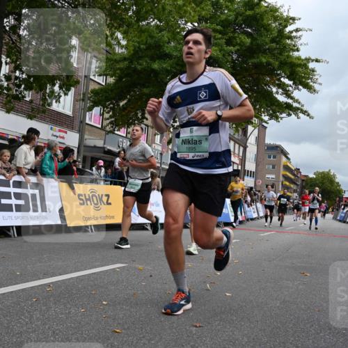 20.09.2026 - PSD Bank Halbmarathon J. Mangold http://msf.ph/oto/10523938 20.09.2026 12:02:35 Ziel 1247, 1280, 1665, 1718, 1790, 1895, 2084, 2089, 2105, 2788, 3310, 3332, 3609, 4547, 4565, 4568 meine-sportfotos.de