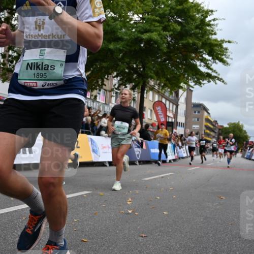 20.09.2026 - PSD Bank Halbmarathon J. Mangold http://msf.ph/oto/10523944 20.09.2026 12:02:36 Ziel 1247, 1280, 1665, 1790, 1895, 2089, 2105, 2788, 3310, 3332, 3609, 4565, 4568 meine-sportfotos.de