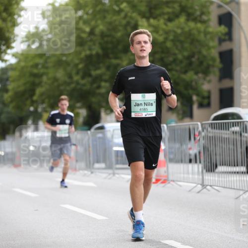 20.09.2026 - PSD Bank Halbmarathon Jannik Wohlers http://msf.ph/oto/10523959 20.09.2026 11:47:45 Laufen 4585 meine-sportfotos.de