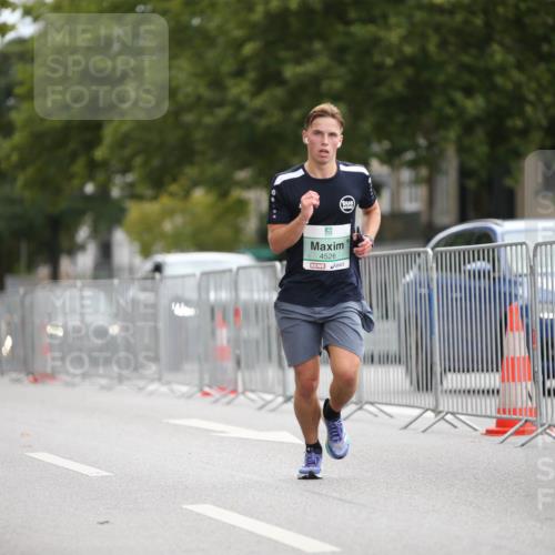 20.09.2026 - PSD Bank Halbmarathon Jannik Wohlers http://msf.ph/oto/10523962 20.09.2026 11:47:46 Laufen 4526 meine-sportfotos.de