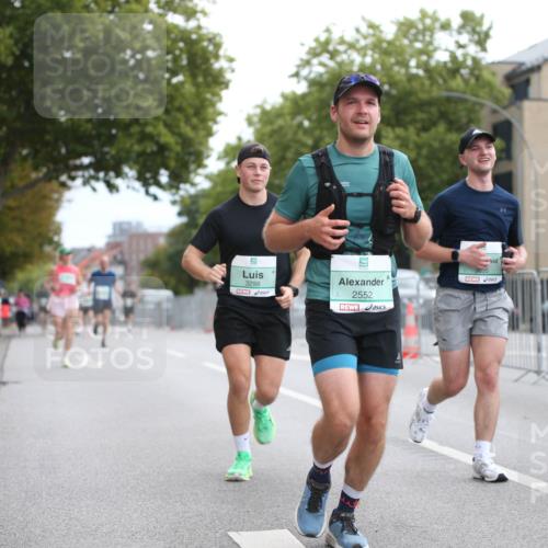20.09.2026 - PSD Bank Halbmarathon Jannik Wohlers http://msf.ph/oto/10523981 20.09.2026 11:47:56 Laufen 3298, 2552, 3635 meine-sportfotos.de