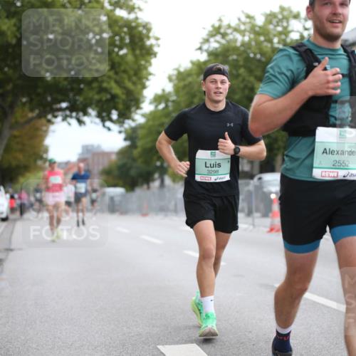 20.09.2026 - PSD Bank Halbmarathon Jannik Wohlers http://msf.ph/oto/10523983 20.09.2026 11:47:57 Laufen 3298, 2552, 3635 meine-sportfotos.de