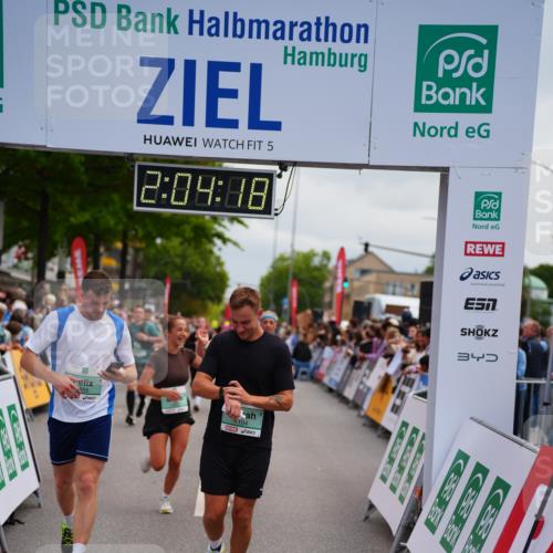 20.09.2026 - PSD Bank Halbmarathon LAZAROV Photography http://msf.ph/oto/10523987 20.09.2026 12:04:18 Ziel 1104, 1155, 1404, 1456, 1525, 1555, 1728, 2422, 2827, 2932, 3457, 3659, 3832, 3833, 3923, 3934, 4322, 4636 meine-sportfotos.de