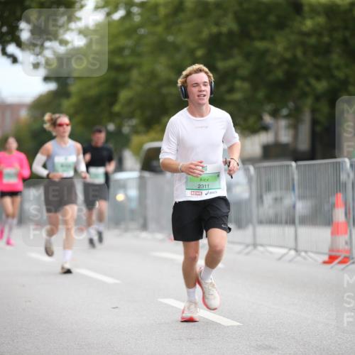20.09.2026 - PSD Bank Halbmarathon Jannik Wohlers http://msf.ph/oto/10523994 20.09.2026 11:48:04 Laufen 2311 meine-sportfotos.de