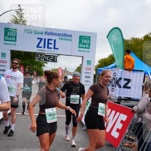 20.09.2026 - PSD Bank Halbmarathon LAZAROV Photography http://msf.ph/oto/10524029 20.09.2026 12:04:21 Ziel 1104, 1155, 1404, 1456, 1525, 1555, 2827, 2932, 3345, 3457, 3832, 3833, 3923, 3934 meine-sportfotos.de