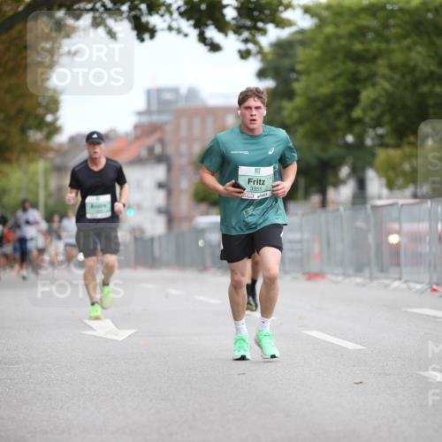 20.09.2026 - PSD Bank Halbmarathon Jannik Wohlers http://msf.ph/oto/10524053 20.09.2026 11:48:56 Laufen 3355 meine-sportfotos.de