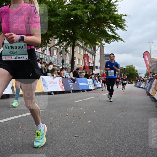 20.09.2026 - PSD Bank Halbmarathon J. Mangold http://msf.ph/oto/10524070 20.09.2026 12:02:50 Ziel 1716, 1750, 2019, 2061, 2222, 2508, 2514, 2699, 2716, 2832, 2999, 4354, 4487, 4735 meine-sportfotos.de