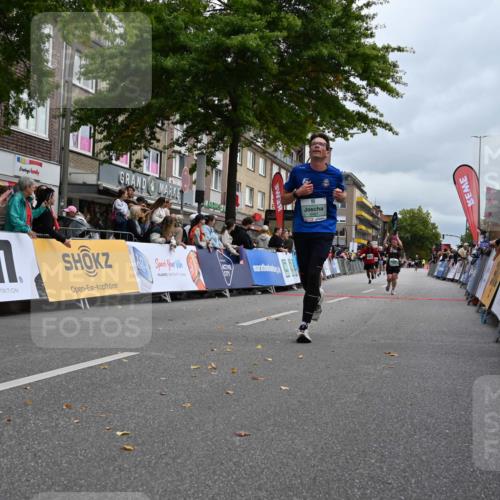 20.09.2026 - PSD Bank Halbmarathon J. Mangold http://msf.ph/oto/10524082 20.09.2026 12:02:51 Ziel 1716, 1750, 1908, 2019, 2061, 2222, 2508, 2514, 2699, 2716, 2832, 2999, 4354, 4487, 4735 meine-sportfotos.de