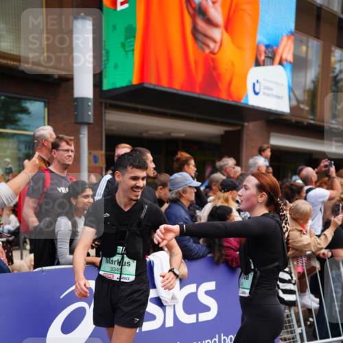 20.09.2026 - PSD Bank Halbmarathon LAZAROV Photography http://msf.ph/oto/10524120 20.09.2026 12:04:27 Ziel 1371, 1404, 1456, 1525, 1605, 2833, 2932, 3345, 3457, 3832, 3934, 4087 meine-sportfotos.de