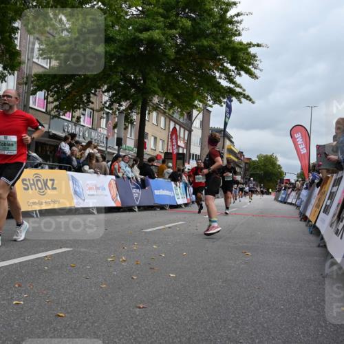 20.09.2026 - PSD Bank Halbmarathon J. Mangold http://msf.ph/oto/10524125 20.09.2026 12:02:55 Ziel 1239, 1727, 1750, 1908, 2508, 2699, 2716, 2913, 4210, 4487, 4735 meine-sportfotos.de