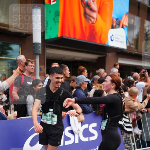 20.09.2026 - PSD Bank Halbmarathon LAZAROV Photography http://msf.ph/oto/10524126 20.09.2026 12:04:27 Ziel 1371, 1404, 1456, 1525, 1605, 2833, 2932, 3345, 3457, 3832, 3934, 4087 meine-sportfotos.de