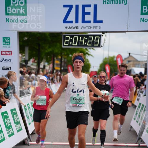 20.09.2026 - PSD Bank Halbmarathon LAZAROV Photography http://msf.ph/oto/10524139 20.09.2026 12:04:28 Ziel 1371, 1404, 1456, 1525, 1563, 1605, 1789, 2833, 3045, 3345, 3457, 3934, 4087 meine-sportfotos.de