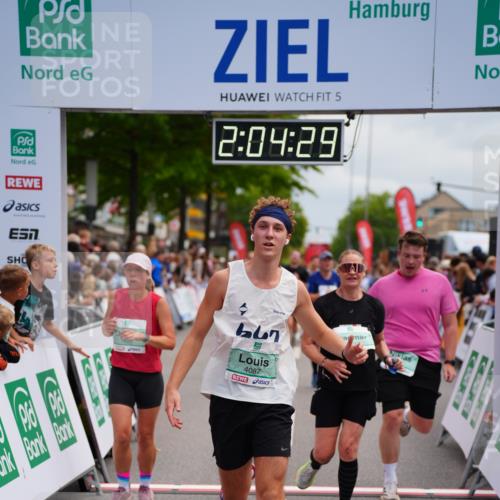 20.09.2026 - PSD Bank Halbmarathon LAZAROV Photography http://msf.ph/oto/10524146 20.09.2026 12:04:29 Ziel 1371, 1404, 1456, 1525, 1563, 1605, 1789, 2833, 3045, 3345, 3934, 4087 meine-sportfotos.de