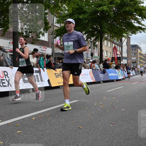 20.09.2026 - PSD Bank Halbmarathon J. Mangold http://msf.ph/oto/10524152 20.09.2026 12:03:04 Ziel 1239, 1255, 1412, 1727, 1908, 2285, 2913, 4210 meine-sportfotos.de