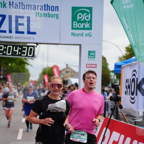 20.09.2026 - PSD Bank Halbmarathon LAZAROV Photography http://msf.ph/oto/10524164 20.09.2026 12:04:30 Ziel 1371, 1404, 1456, 1563, 1605, 1789, 2833, 3045, 3345, 4087, 4182, 4183 meine-sportfotos.de