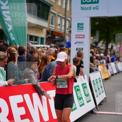 20.09.2026 - PSD Bank Halbmarathon LAZAROV Photography http://msf.ph/oto/10524170 20.09.2026 12:04:31 Ziel 1371, 1563, 1605, 1789, 2237, 2833, 3045, 3345, 4087, 4182, 4183 meine-sportfotos.de