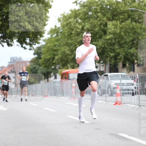 20.09.2026 - PSD Bank Halbmarathon Jannik Wohlers http://msf.ph/oto/10524175 20.09.2026 11:49:51 Laufen  meine-sportfotos.de