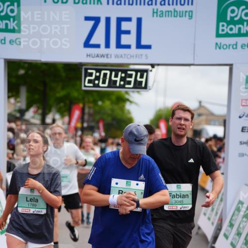 20.09.2026 - PSD Bank Halbmarathon LAZAROV Photography http://msf.ph/oto/10524206 20.09.2026 12:04:34 Ziel 1371, 1563, 1605, 1789, 1864, 2237, 2833, 3045, 3524, 4087, 4182, 4183, 4329 meine-sportfotos.de