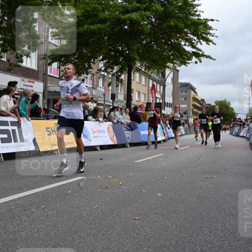 20.09.2026 - PSD Bank Halbmarathon J. Mangold http://msf.ph/oto/10524216 20.09.2026 12:03:21 Ziel 1658, 2254, 2390, 2578, 2743, 2756, 3053, 3246, 3320, 3461 meine-sportfotos.de