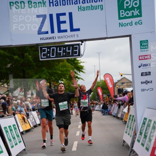 20.09.2026 - PSD Bank Halbmarathon LAZAROV Photography http://msf.ph/oto/10524247 20.09.2026 12:04:42 Ziel 1533, 1595, 1864, 2237, 3524, 4138, 4182, 4183, 4329, 4435 meine-sportfotos.de