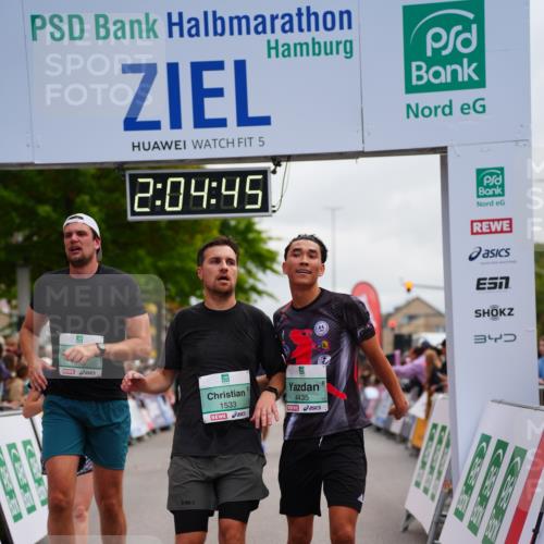 20.09.2026 - PSD Bank Halbmarathon LAZAROV Photography http://msf.ph/oto/10524279 20.09.2026 12:04:44 Ziel 1533, 1595, 1864, 3524, 4138, 4329, 4435 meine-sportfotos.de