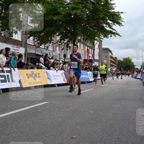 20.09.2026 - PSD Bank Halbmarathon J. Mangold http://msf.ph/oto/10524287 20.09.2026 12:03:26 Ziel 1658, 1978, 2254, 2390, 2578, 2756, 3053, 3246, 3320, 3461, 3879, 3931 meine-sportfotos.de