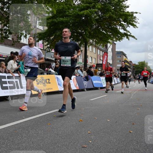 20.09.2026 - PSD Bank Halbmarathon J. Mangold http://msf.ph/oto/10524347 20.09.2026 12:03:34 Ziel 1405, 1978, 2049, 2195, 2461, 3320, 3879, 3931, 4040, 4135 meine-sportfotos.de