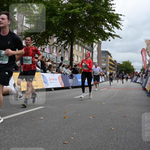 20.09.2026 - PSD Bank Halbmarathon J. Mangold http://msf.ph/oto/10524373 20.09.2026 12:03:36 Ziel 1299, 1405, 1978, 2049, 2195, 2461, 3795, 3879, 3931, 4040, 4135 meine-sportfotos.de
