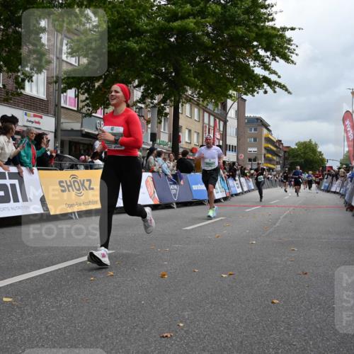 20.09.2026 - PSD Bank Halbmarathon J. Mangold http://msf.ph/oto/10524383 20.09.2026 12:03:37 Ziel 1299, 1405, 1978, 2049, 2195, 2461, 3795, 3879, 3931, 4040, 4135 meine-sportfotos.de