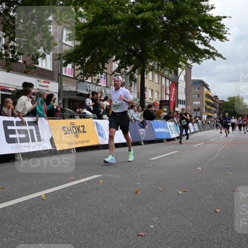 20.09.2026 - PSD Bank Halbmarathon J. Mangold http://msf.ph/oto/10524397 20.09.2026 12:03:38 Ziel 1299, 1405, 2049, 2195, 2461, 3795, 3879, 3931, 4040, 4135 meine-sportfotos.de