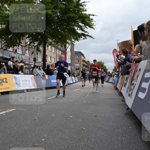 20.09.2026 - PSD Bank Halbmarathon J. Mangold http://msf.ph/oto/10524431 20.09.2026 12:03:43 Ziel 1299, 1405, 1874, 2195, 2362, 2648, 2660, 3363, 3795, 4675 meine-sportfotos.de
