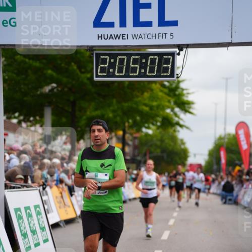 20.09.2026 - PSD Bank Halbmarathon LAZAROV Photography http://msf.ph/oto/10524451 20.09.2026 12:05:02 Ziel 1799, 3309, 3726, 3808, 4195, 4212, 4255 meine-sportfotos.de