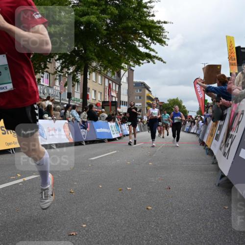 20.09.2026 - PSD Bank Halbmarathon J. Mangold http://msf.ph/oto/10524466 20.09.2026 12:03:46 Ziel 1299, 1874, 2195, 2362, 2648, 2660, 3363, 3795, 4675, 4784 meine-sportfotos.de