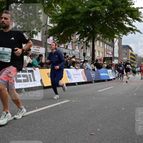 20.09.2026 - PSD Bank Halbmarathon J. Mangold http://msf.ph/oto/10524558 20.09.2026 12:03:53 Ziel 1155, 1728, 1840, 1874, 2250, 2362, 2422, 2648, 2660, 3363, 3659, 4322, 4636, 4675, 4784 meine-sportfotos.de