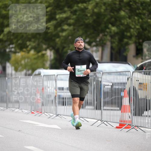 20.09.2026 - PSD Bank Halbmarathon Jannik Wohlers http://msf.ph/oto/10524618 20.09.2026 11:53:45 Laufen 1094 meine-sportfotos.de