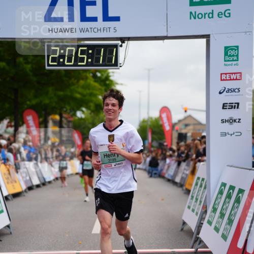 20.09.2026 - PSD Bank Halbmarathon LAZAROV Photography http://msf.ph/oto/10524625 20.09.2026 12:05:11 Ziel 1546, 2825, 2837, 3199, 3309, 4740 meine-sportfotos.de