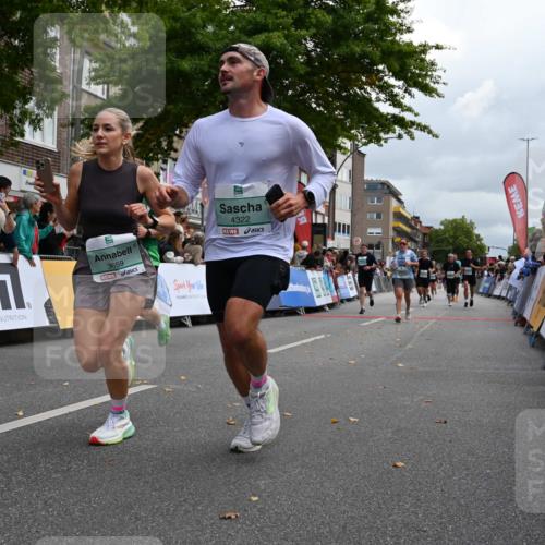 20.09.2026 - PSD Bank Halbmarathon J. Mangold http://msf.ph/oto/10524634 20.09.2026 12:03:59 Ziel 1104, 1155, 1525, 1555, 1728, 1840, 2250, 2422, 2827, 2932, 3457, 3659, 3832, 3833, 3923, 4322, 4636 meine-sportfotos.de