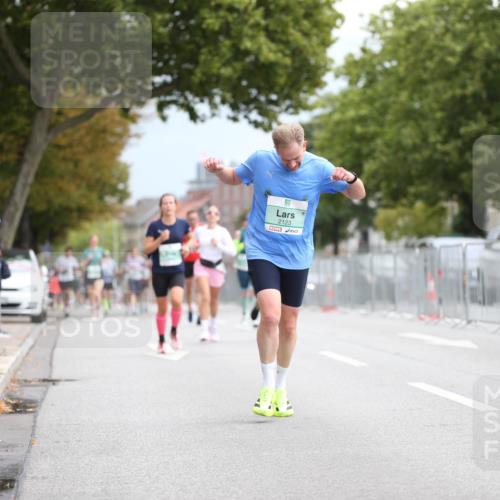 20.09.2026 - PSD Bank Halbmarathon Jannik Wohlers http://msf.ph/oto/10524641 20.09.2026 11:53:53 Laufen 2123 meine-sportfotos.de