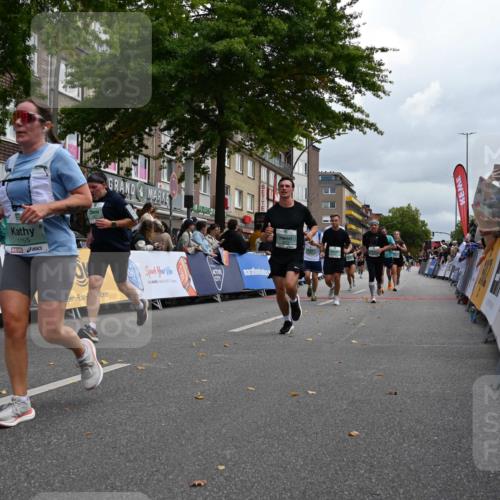 20.09.2026 - PSD Bank Halbmarathon J. Mangold http://msf.ph/oto/10524659 20.09.2026 12:04:03 Ziel 1104, 1155, 1456, 1525, 1555, 1728, 2827, 2932, 3345, 3457, 3659, 3832, 3833, 3923, 3934, 4322 meine-sportfotos.de