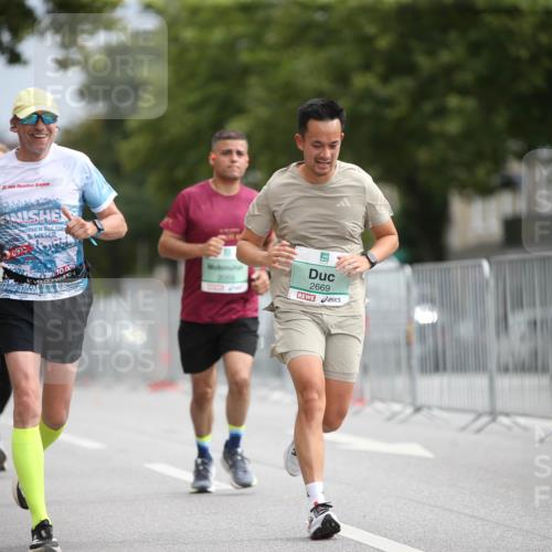 20.09.2026 - PSD Bank Halbmarathon Jannik Wohlers http://msf.ph/oto/10524670 20.09.2026 11:54:06 Laufen 21, 20, 0973, 893, 10, 00, 2059, 2669 meine-sportfotos.de