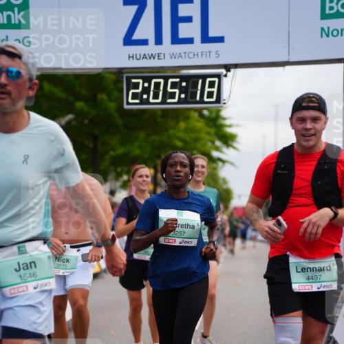 20.09.2026 - PSD Bank Halbmarathon LAZAROV Photography http://msf.ph/oto/10524704 20.09.2026 12:05:18 Ziel 1546, 2825, 2837, 3199, 3257, 3627, 3773, 4273, 4497, 4615 meine-sportfotos.de