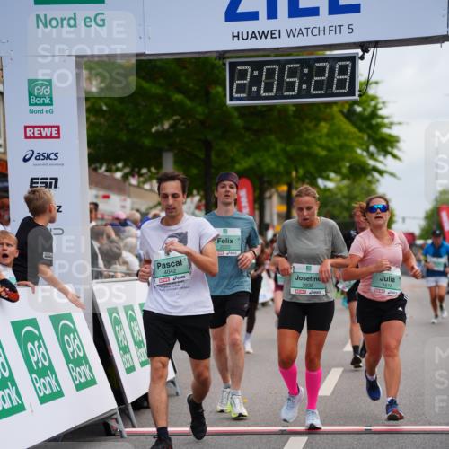 20.09.2026 - PSD Bank Halbmarathon LAZAROV Photography http://msf.ph/oto/10524809 20.09.2026 12:05:28 Ziel 1618, 1989, 1990, 2220, 2396, 2841, 3389, 3938, 4042, 4073, 4273, 4564 meine-sportfotos.de