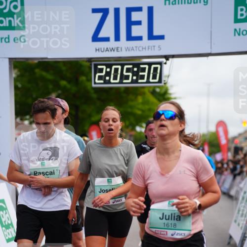 20.09.2026 - PSD Bank Halbmarathon LAZAROV Photography http://msf.ph/oto/10524852 20.09.2026 12:05:29 Ziel 1618, 1989, 1990, 2220, 2396, 2841, 3389, 3938, 4042, 4073, 4273, 4564 meine-sportfotos.de