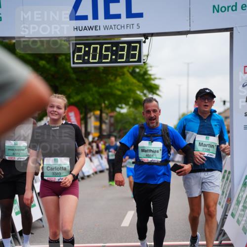 20.09.2026 - PSD Bank Halbmarathon LAZAROV Photography http://msf.ph/oto/10524896 20.09.2026 12:05:32 Ziel 1618, 1989, 1990, 2220, 2396, 2841, 3389, 3938, 4042, 4073, 4430, 4564 meine-sportfotos.de