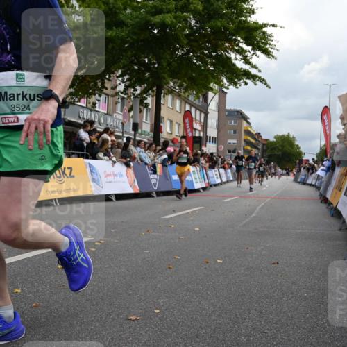 20.09.2026 - PSD Bank Halbmarathon J. Mangold http://msf.ph/oto/10524967 20.09.2026 12:04:25 Ziel 1371, 1533, 1595, 1789, 1864, 2237, 3045, 3524, 4182, 4183, 4329, 4435 meine-sportfotos.de