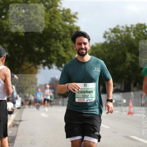 20.09.2026 - PSD Bank Halbmarathon Jannik Wohlers http://msf.ph/oto/10525036 20.09.2026 11:56:41 Laufen 1092 meine-sportfotos.de