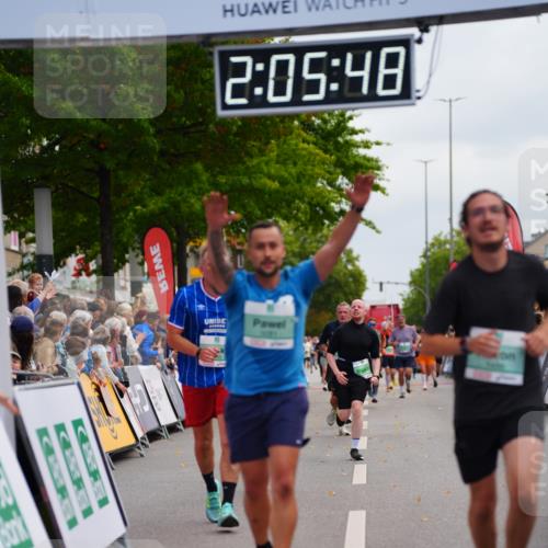 20.09.2026 - PSD Bank Halbmarathon LAZAROV Photography http://msf.ph/oto/10525111 20.09.2026 12:05:47 Ziel 1369, 1488, 1779, 2978, 3281, 3922, 4139, 4450, 4674 meine-sportfotos.de