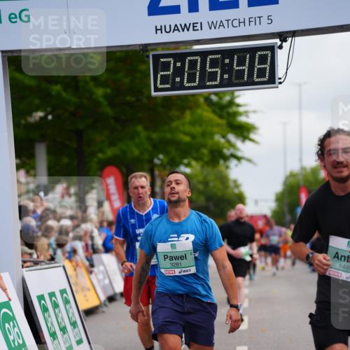 20.09.2026 - PSD Bank Halbmarathon LAZAROV Photography http://msf.ph/oto/10525124 20.09.2026 12:05:48 Ziel 1369, 1488, 1779, 2978, 3281, 3922, 4450, 4674 meine-sportfotos.de