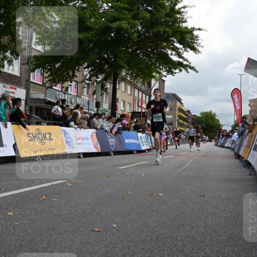 20.09.2026 - PSD Bank Halbmarathon J. Mangold http://msf.ph/oto/10525184 20.09.2026 12:04:39 Ziel 1318, 1799, 3163, 3734, 3808, 4138, 4195, 4212, 4255, 4435 meine-sportfotos.de