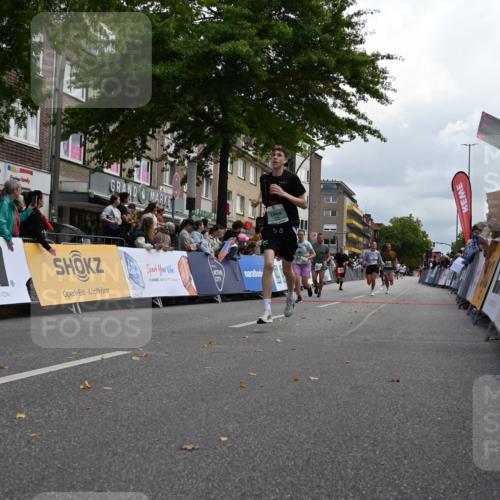 20.09.2026 - PSD Bank Halbmarathon J. Mangold http://msf.ph/oto/10525192 20.09.2026 12:04:40 Ziel 1318, 1799, 3163, 3734, 3808, 4138, 4195, 4212, 4255 meine-sportfotos.de